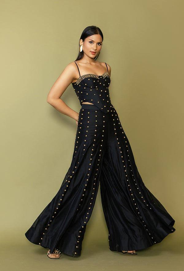 STUDDE CORSET WITH SHARARA