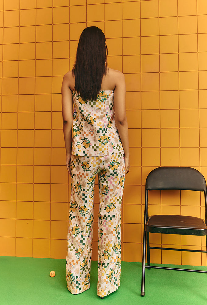 TUBE WITH STATEMENT BUTTONS AND POCKET DETAILING WITH FLARE PANTS