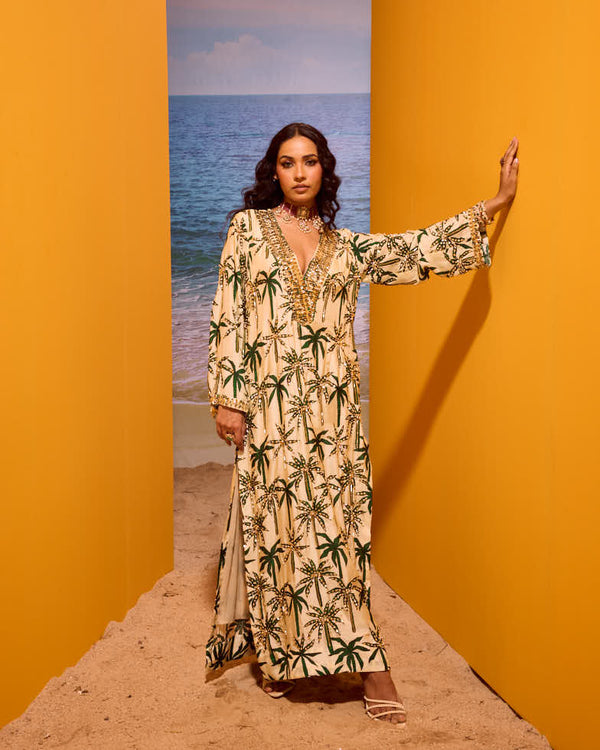 LE PALM EMBELLISHED HIGH SLIT KURTI WITH EMBELLLISHED YOKE