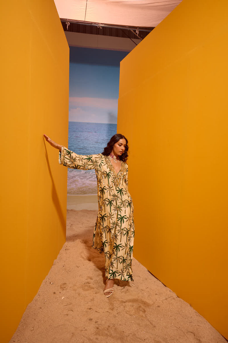 LE PALM EMBELLISHED HIGH SLIT KURTI WITH EMBELLLISHED YOKE