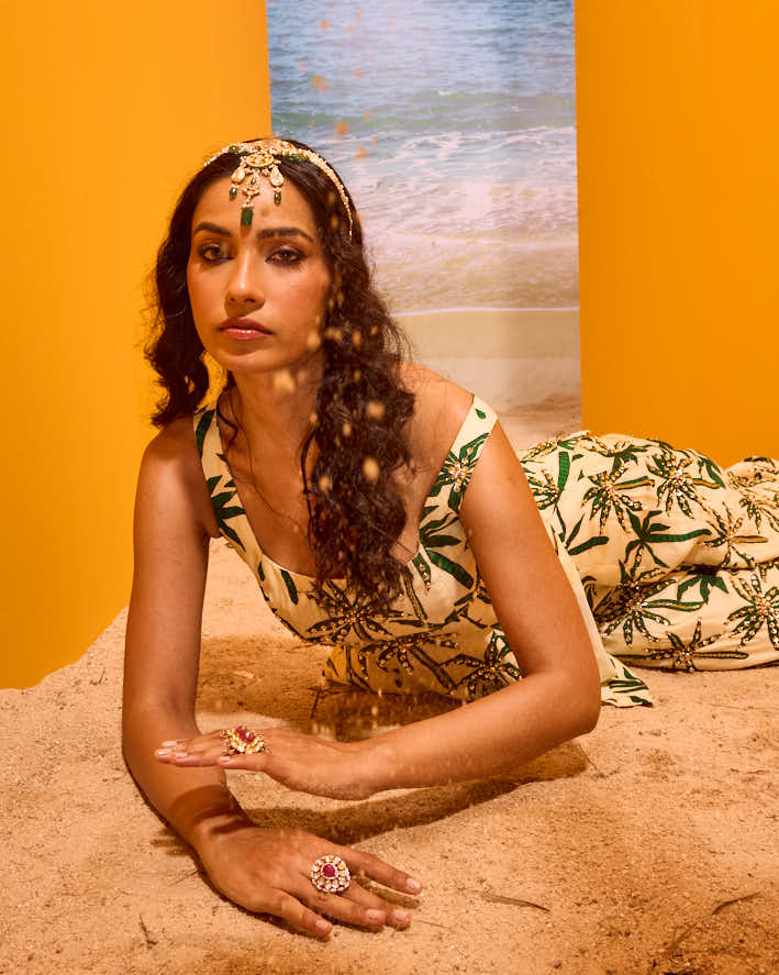 LE PALM EMBELLISHED KURTA SET